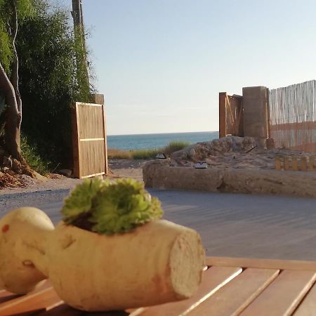 New Rooms On The Beach بوزالو المظهر الخارجي الصورة