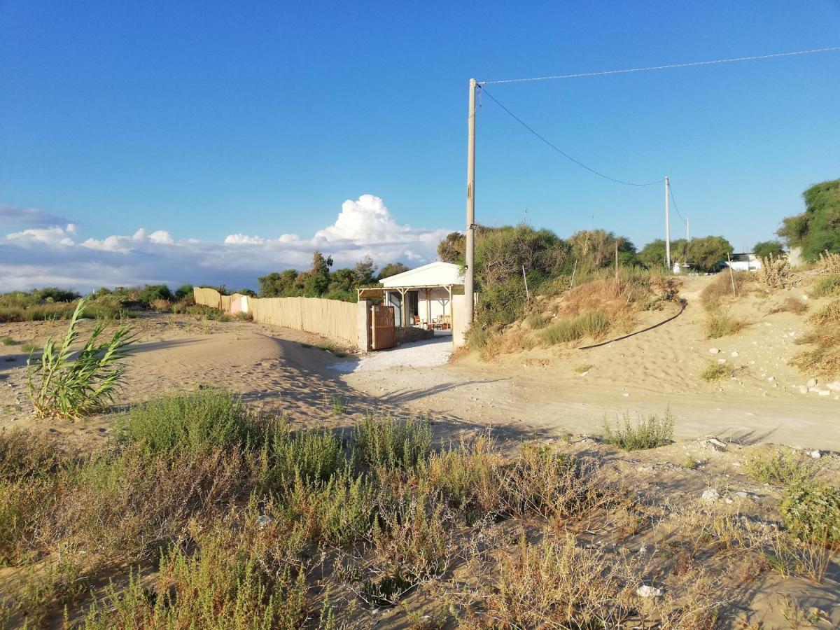 New Rooms On The Beach بوزالو المظهر الخارجي الصورة