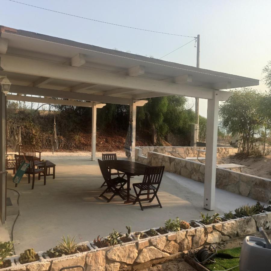 New Rooms On The Beach بوزالو المظهر الخارجي الصورة